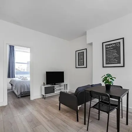 Excellent Location 1 Bed Flat By Tower Bridge Apartment